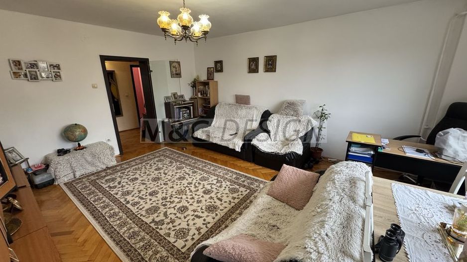 3 camere decomandat spatios Simion Barnutiu - Poză 5