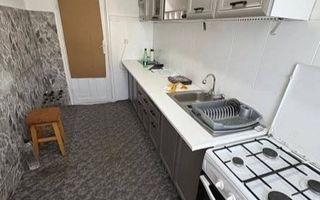 Apartament 2 camere decomandat zona Cug - 106.000 Euro - Poză 5