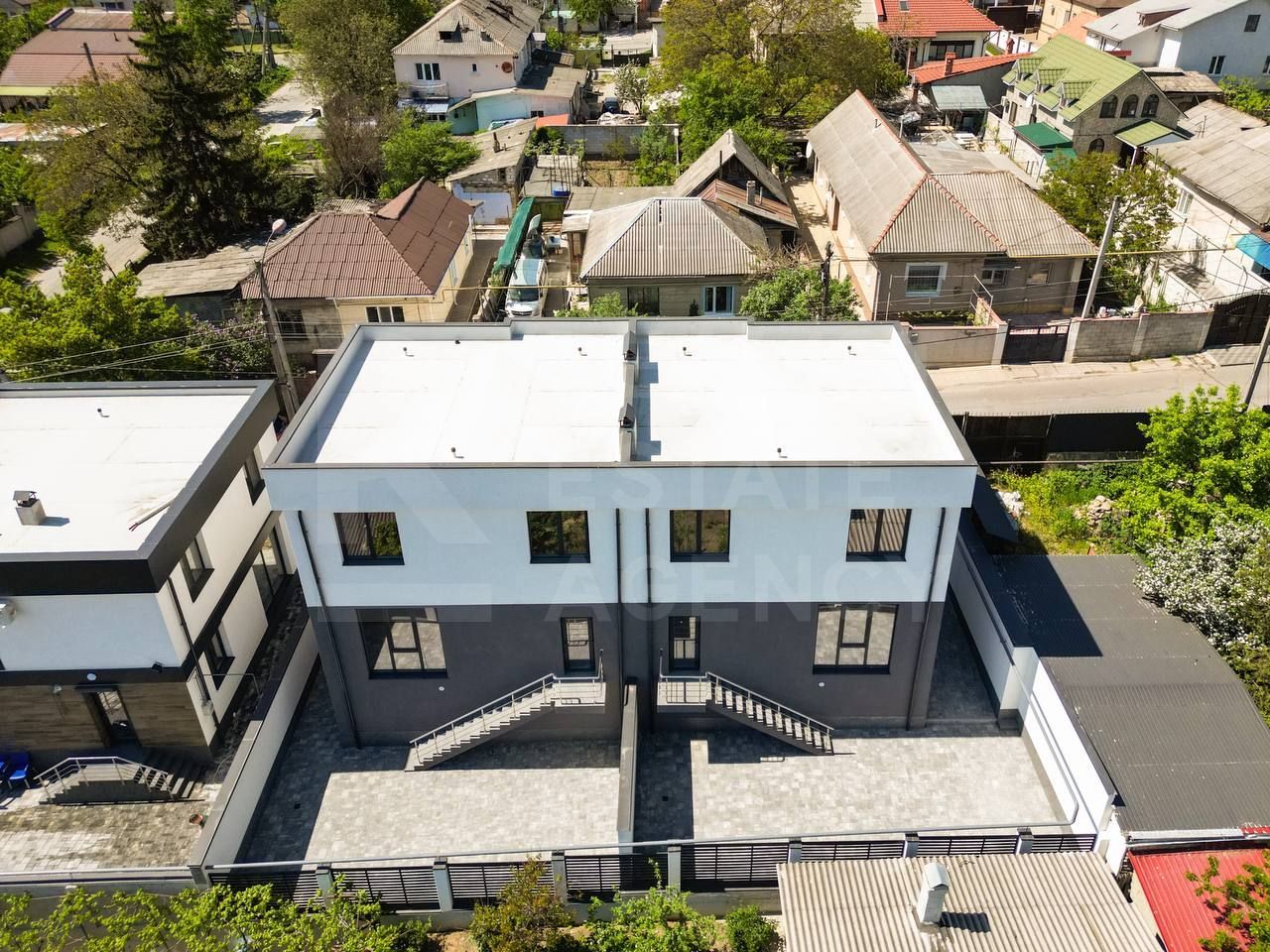 Casă / Vilă cu 3 camere de vânzare în Centru, Chișinău - Poză 3