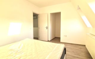 Casa semimobilata semiutilata in Cartier Izvor Tarlungeni Brasov - Poză 12