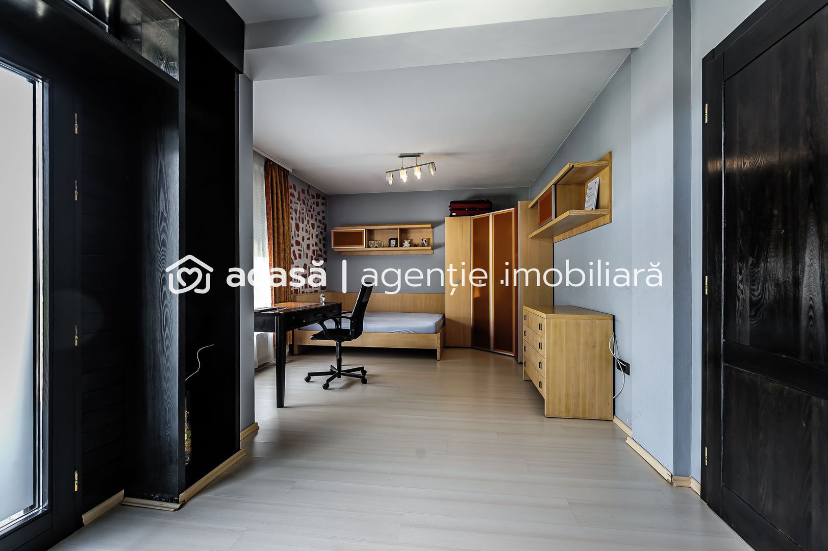 Vilă unică în Pârneava - Poză 11