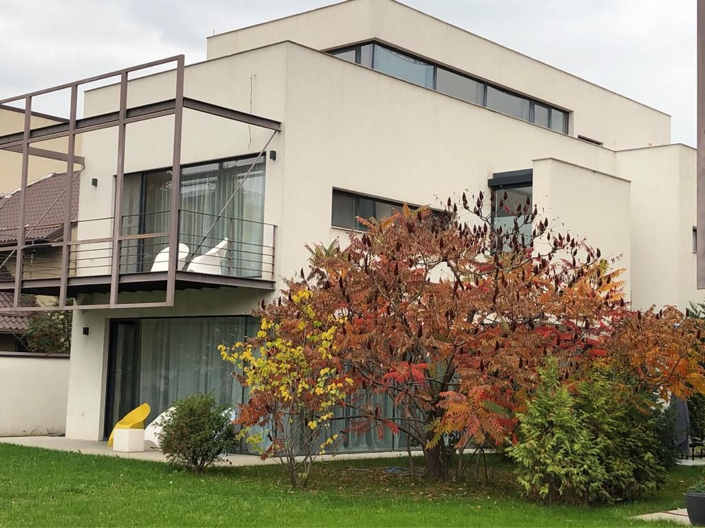 Vilă Individuala | Locație premium | Panouri solare - Poză 9