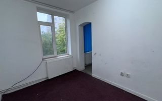 De vanzare apartament 3 camere în vilă P+1 | Dristor - Poză 2
