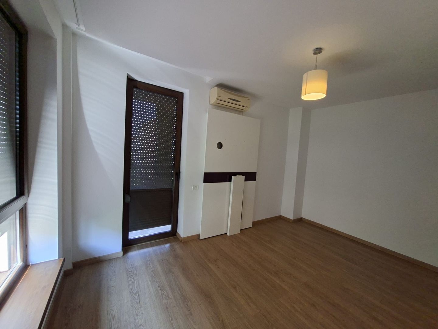 Spațios 4 camere, zona Braytim - Poză 10