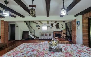 Complex turistic și proprietate deosebită de vânzare în Valea Dobârlău - Poză 10