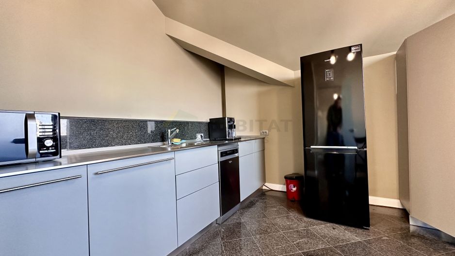 Spațiu office premium, discret - Poză 16