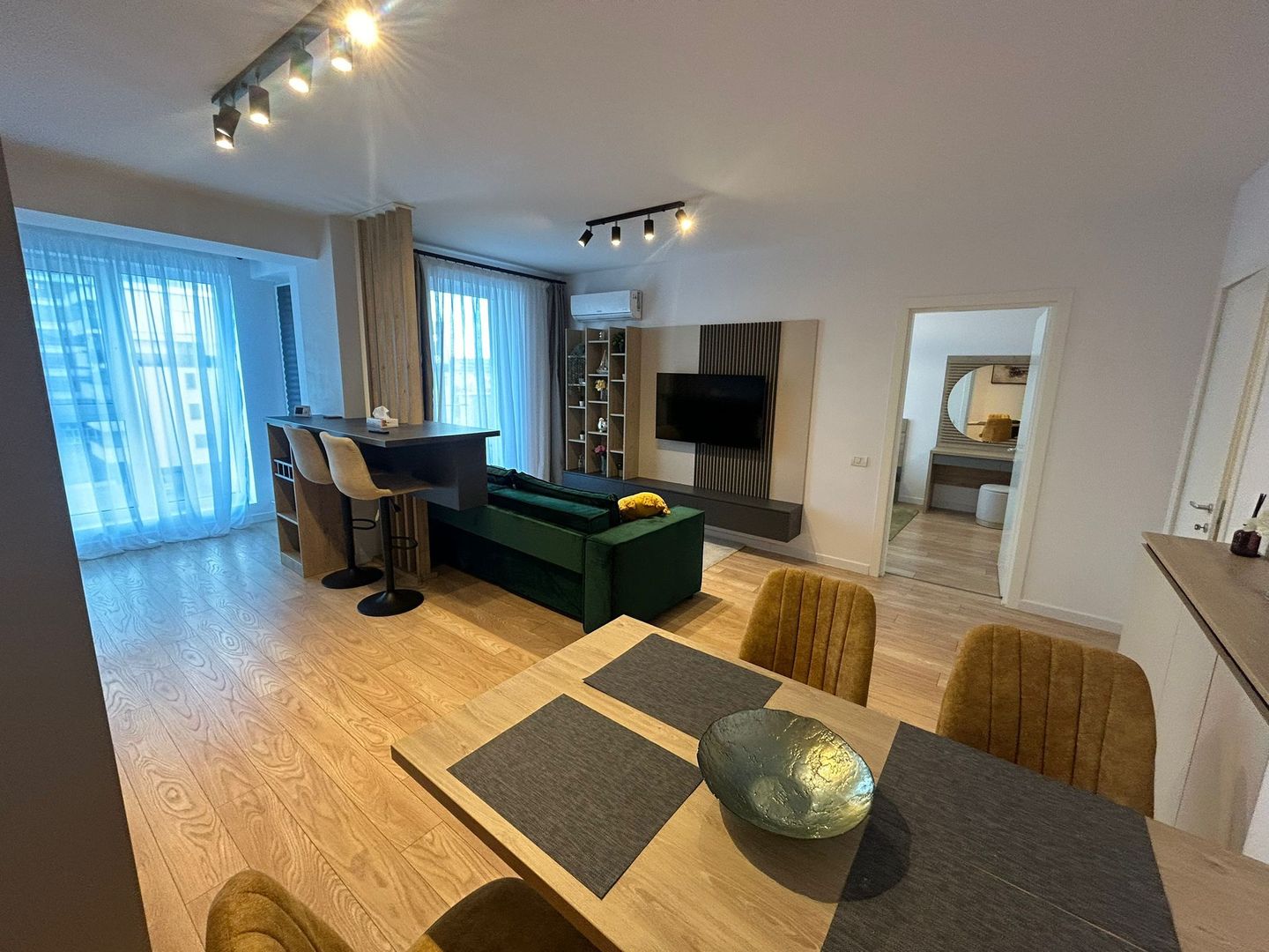 2 Camere Lux Rond OMV Pipera MTM Residence + Loc de Parcare - Poză 3