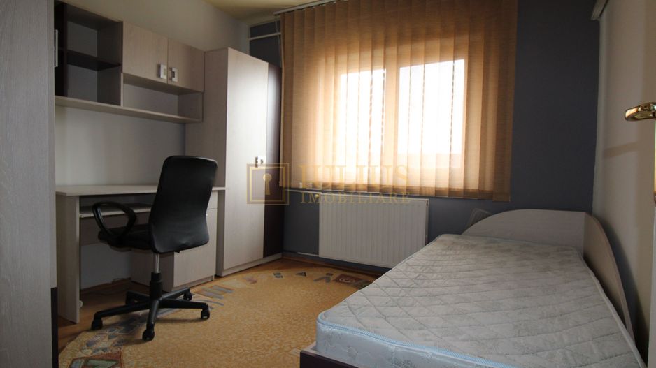 Apartament 3 camere, decomandat, 2 bai, zona Aradului - Poză 12