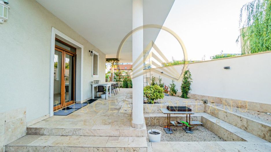 Palazu Mare/Elvila - Vila cocheta  P+1E+M cu teren 970 mp,mobilata si utilata - Poză 41