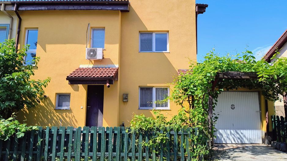 Vila Complex The CLASS,- rond OMV Pipera- curte - garaj - Poză 1