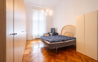 Închiriere apartament ultracentral cu parcare privată | 97 mp,