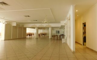 Spațiu comercial ideal showroom, în Complex Comercial Mercur - Poză 9