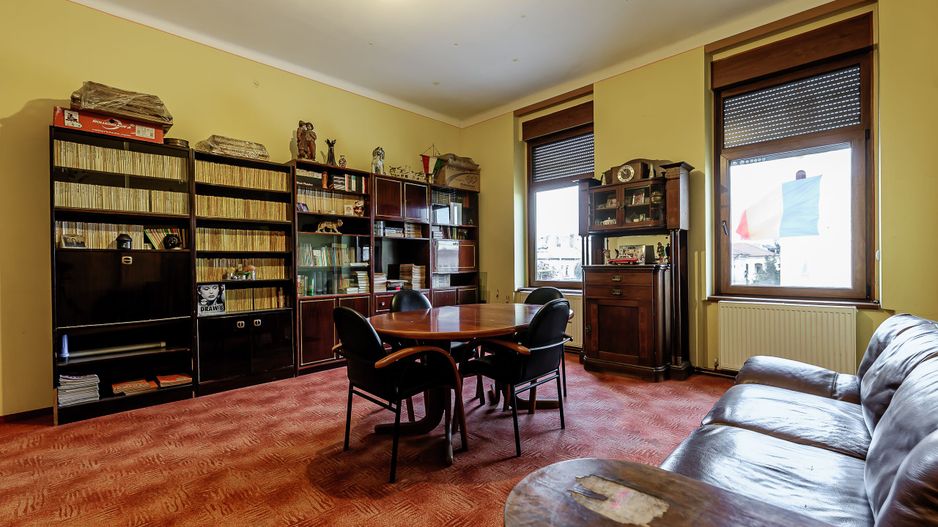Apartament în Piața Catedralei, 93 mp utili. - Poză 2