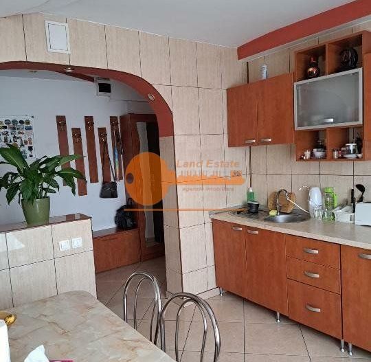 4 camere 13 septembrie - 1988 - Poză 7