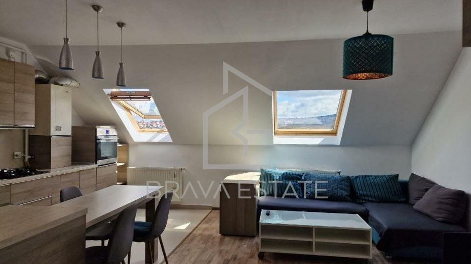 Apartament 2 camere, mansarda, în zona Edgar Quinet - Mănăştur - Poză 1