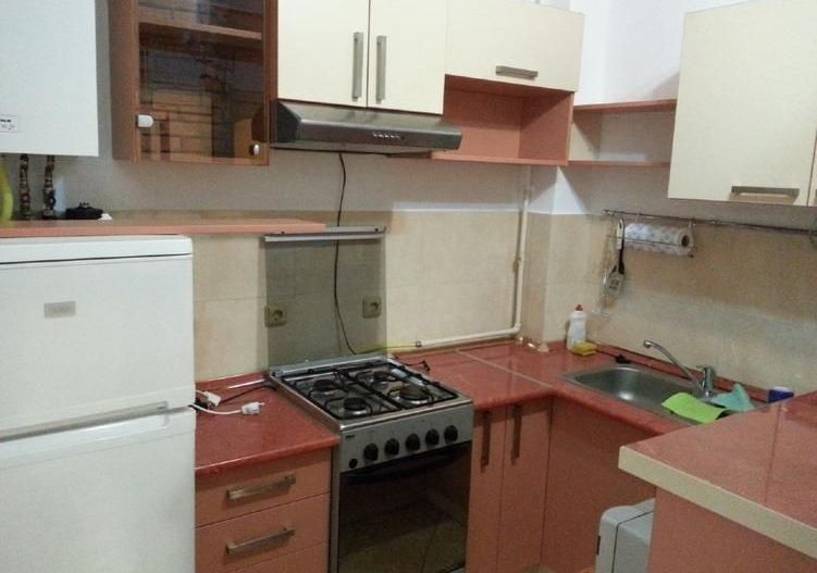 Apartament cu o camera | 40 mp | Bucatarie Separata | Centrala Proprie | UMF - Poză 6
