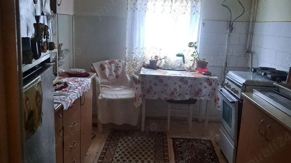 BRASADAS vinde ap cam etaj 4/4 in Micro 16. - Poză 6