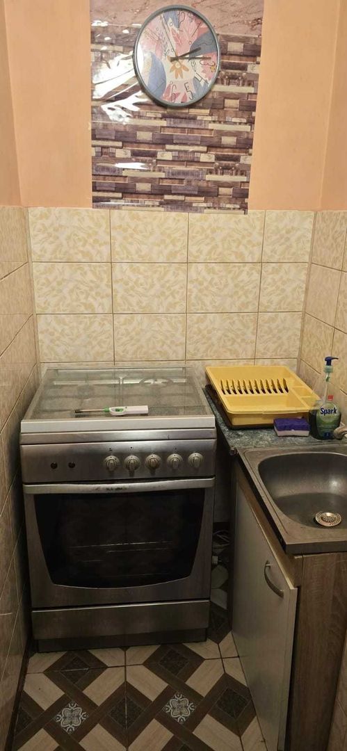 Garsoniera recent renovata,zona centrala,et.1,Tig 1 - Poză 5