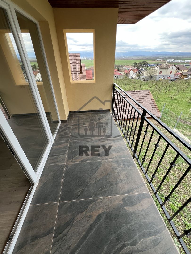 Casa single de închiriat 4 camere/garaj/zona Viile Sibiului-Șura Mare - Poză 2