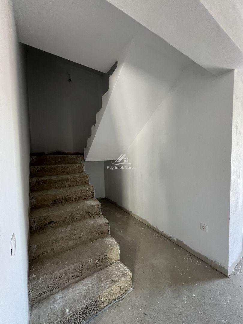 Duplex Modern și luminos 6 cam. la vânzare în Șelimbăr zona Trifoiului - Poză 20