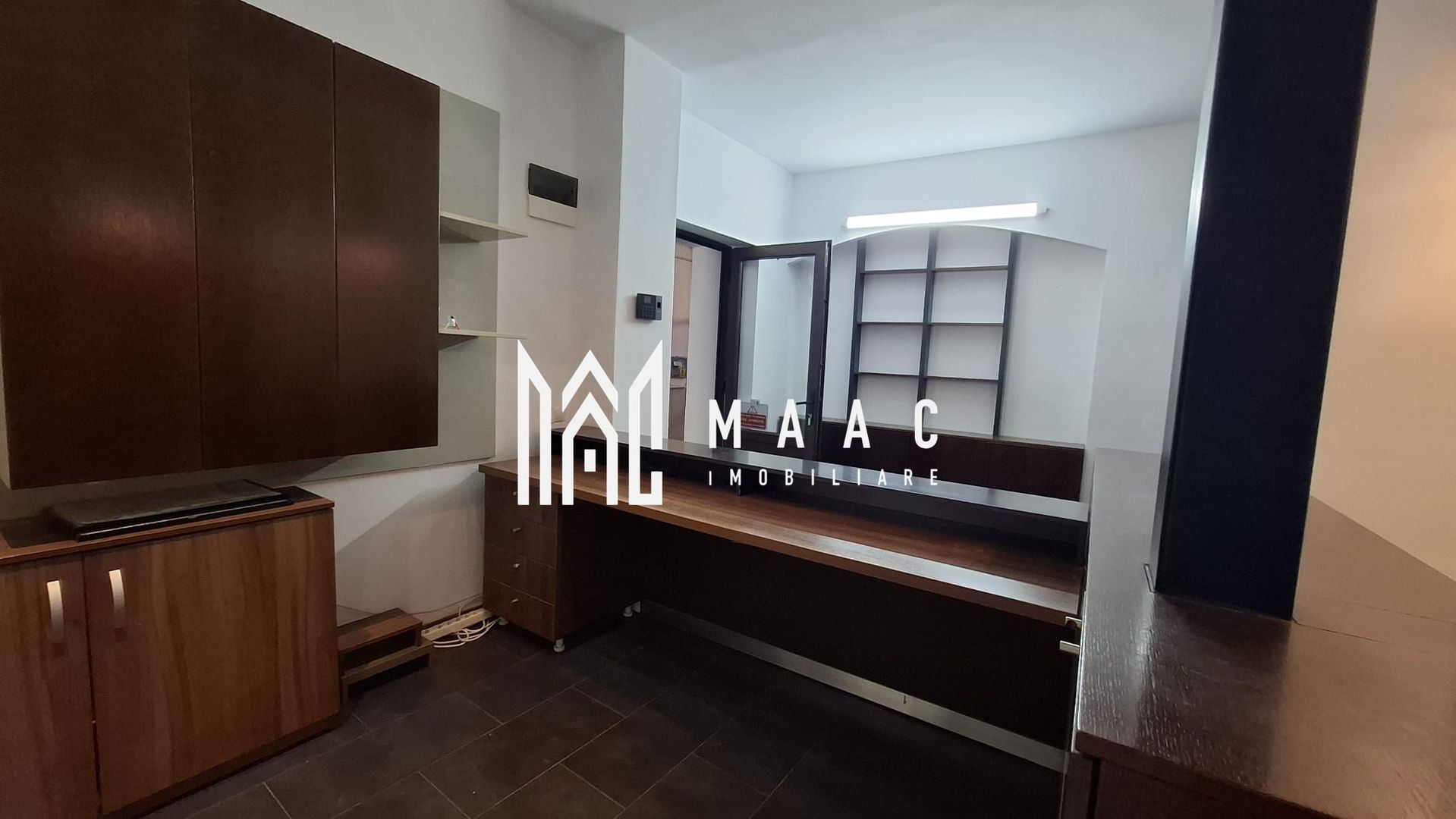 Pensiune 12 camere de închiriat | Central, Sibiu | terasă - Poză 39