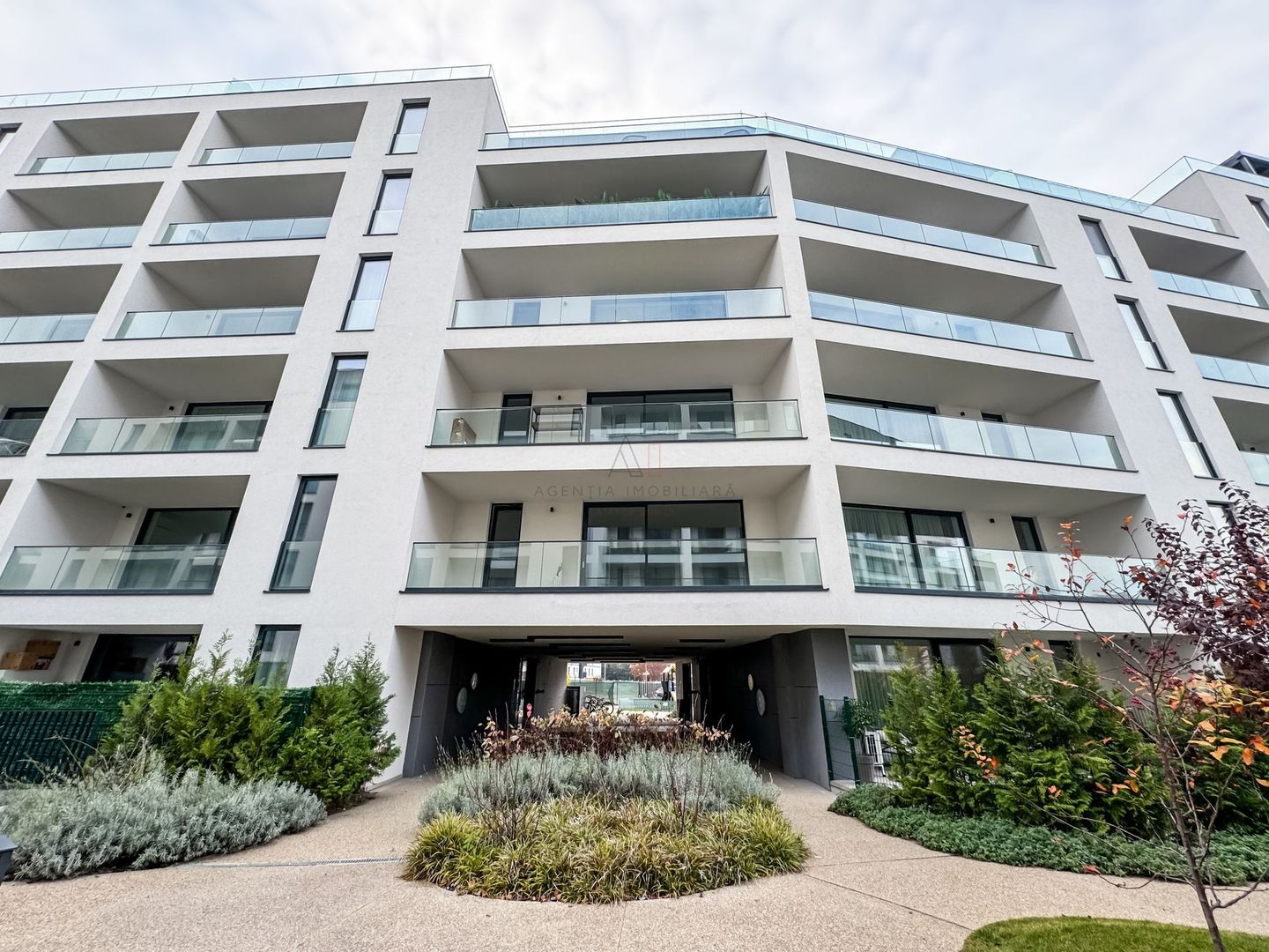 4 Camere Ivy Residence | Mobilat Utilat Premium - Poză 19