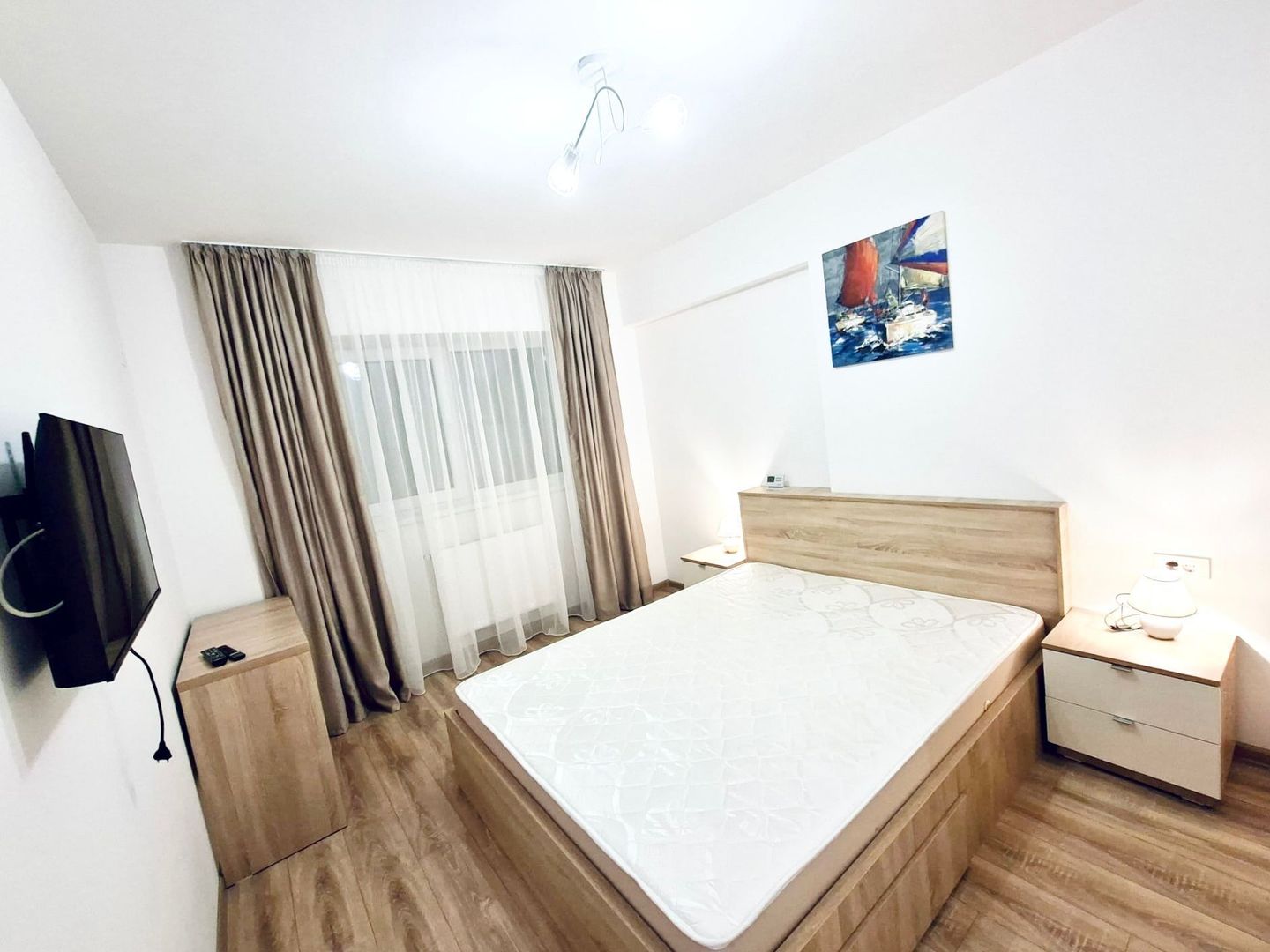 Apartament 2 camere Aparatorii Patriei-Drumul Binelui | Parcare - Poză 1