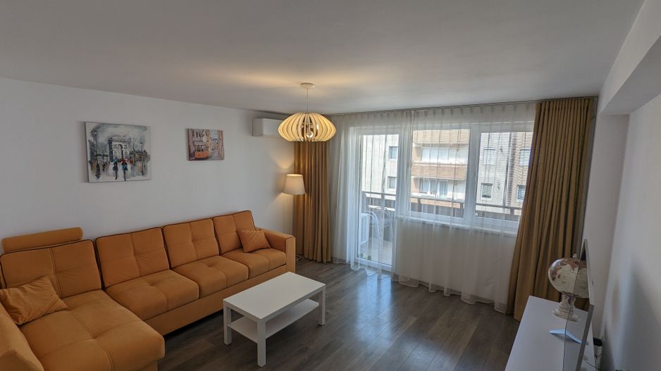 Langa Mall Coresi, in complexul Urban, 2 camere mobilate, 550 euro/luna - Poză 2
