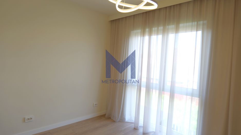 De vânzare casă deosebită 4 camere în localitatea Florești - Poză 11