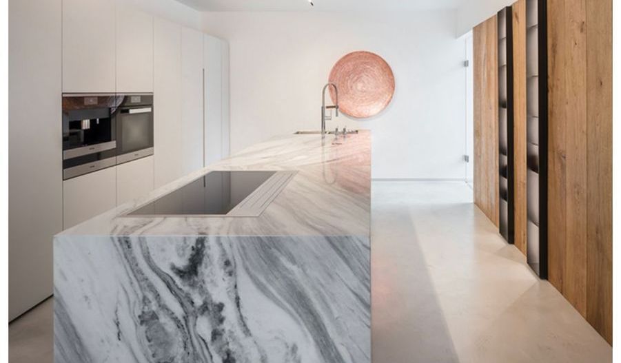 Vila superba în Mogoșoaia cu deschidere la lac - Poză 11