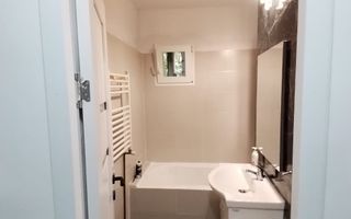 Apartament 3 camere, decomandat circular, Tătărași, etaj 2/4, bloc fără risc seismic - Poză 3