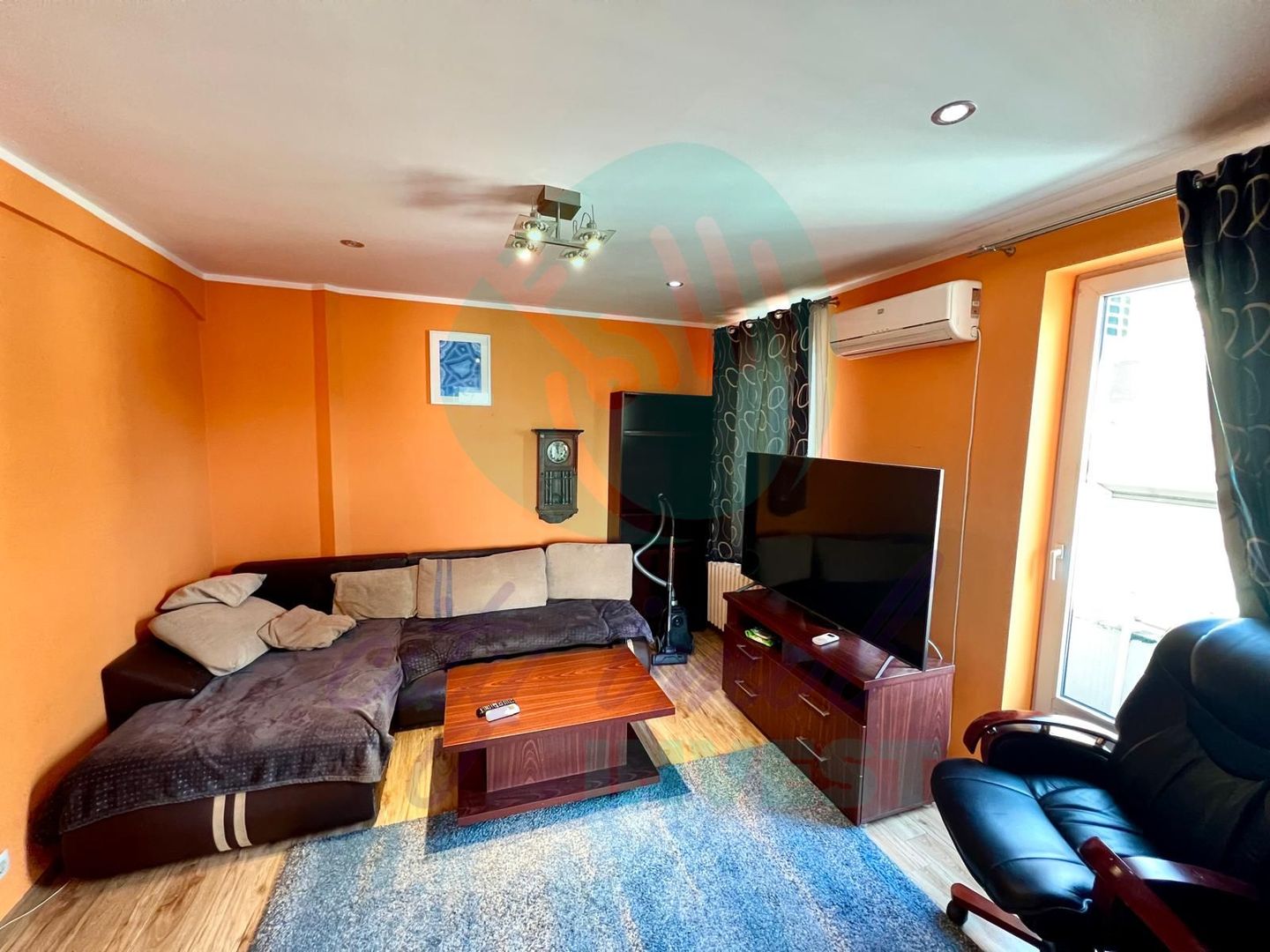 3 camere Piata Unirii-Centrala proprie- Loc parcare - Poză 1