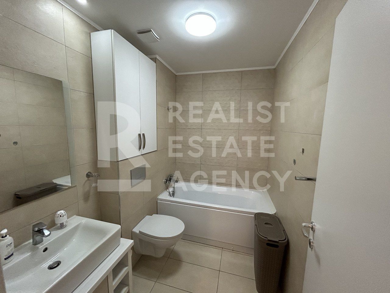 Apartament modern cu 2 camere, Cosmopolis, mobilat și utilat, parcare - Poză 6