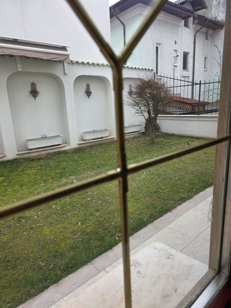 Vila de inchiriat - Poză 24