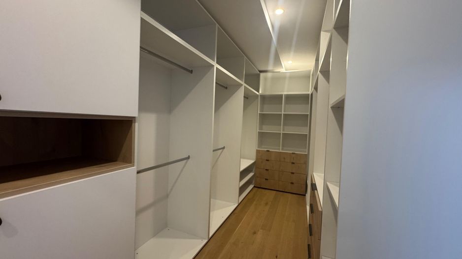 3 camere PREMIUM| 135 MP + 22 MP terasa - Poză 7