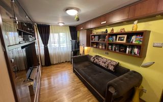 Apartament 2 camere decomandat | Etaj 2 | Zona Lipovei - Poză 1