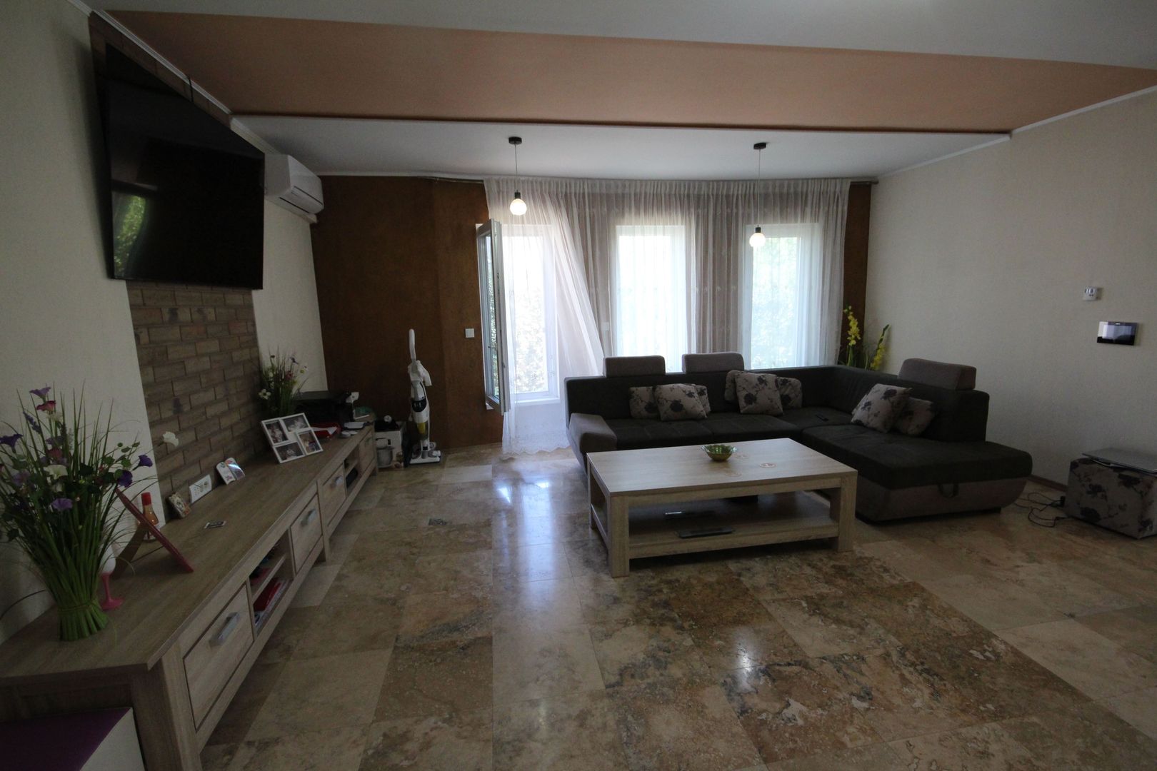 Cocheta si mobilata pe parter - Poză 2