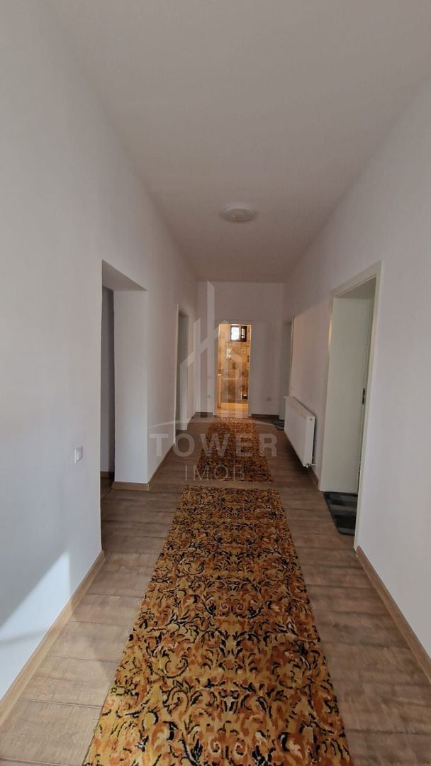 Casa individuala 10 camere Calea Poplacii - Poză 2