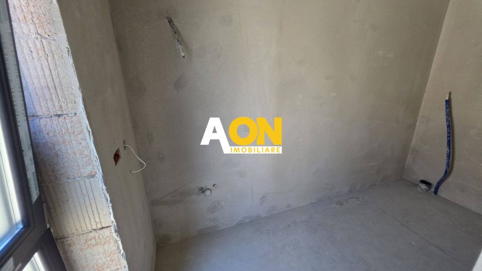 Duplex semifinisat, 4 camere,  250 mp teren, zona Schit - Poză 19