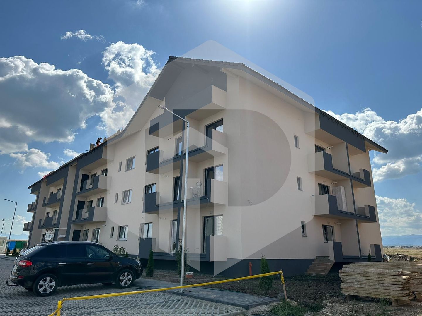 Apartament 2 camere - Intabulat - La cheie - Decomandat - Poză 2