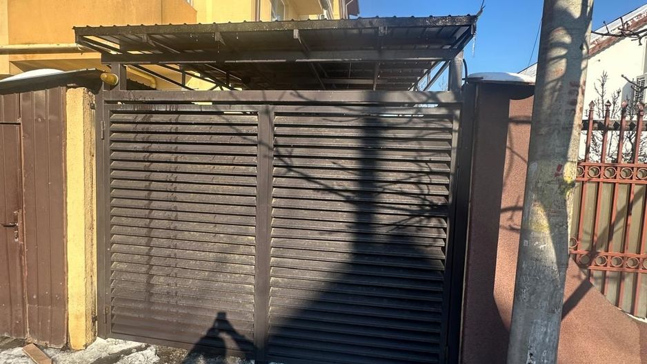 Aparatorii Patriei Ap. 3 Camere cu Gradina,ideal si pentru Spatiu Comercial - Poză 1