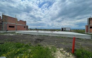 Casă Nouă cu 4 Camere, 3 Băi și Curte Generoasă | Comunitate Privată | - Poză 4