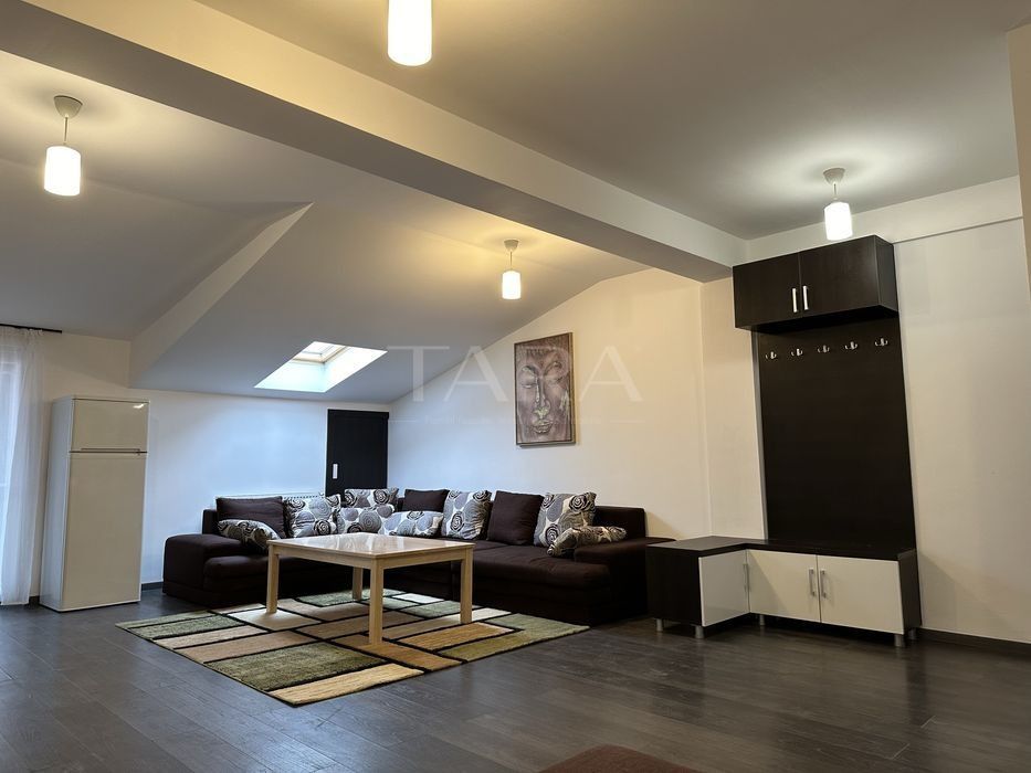 Apartament cu 2 camere de vânzare, in Floresti - Poză 1