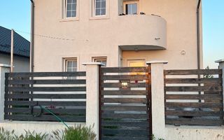 Sau/închiriez casa P+1E capătul Comunei Berceni Mănăstirea Sf. Treime - Poză 1