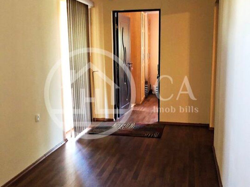 Casa de vanzare cu 6 camere in Osorhei, Bihor - Poză 17