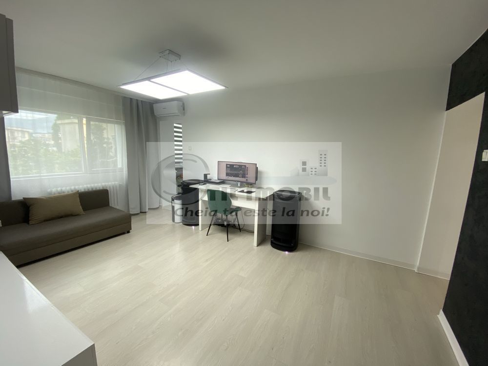 Investitie- Apartament 3 camere, SD, Podu Ros - Poză 4