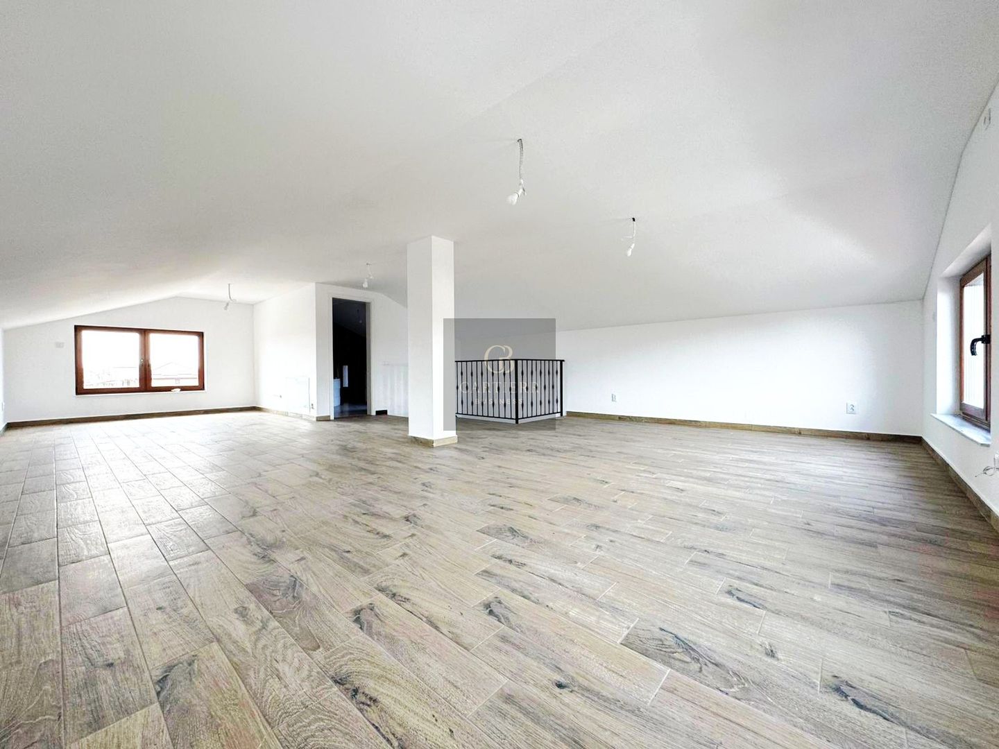 CASĂ + GARAJ | 5 CAMERE | BERCENI | - Poză 20