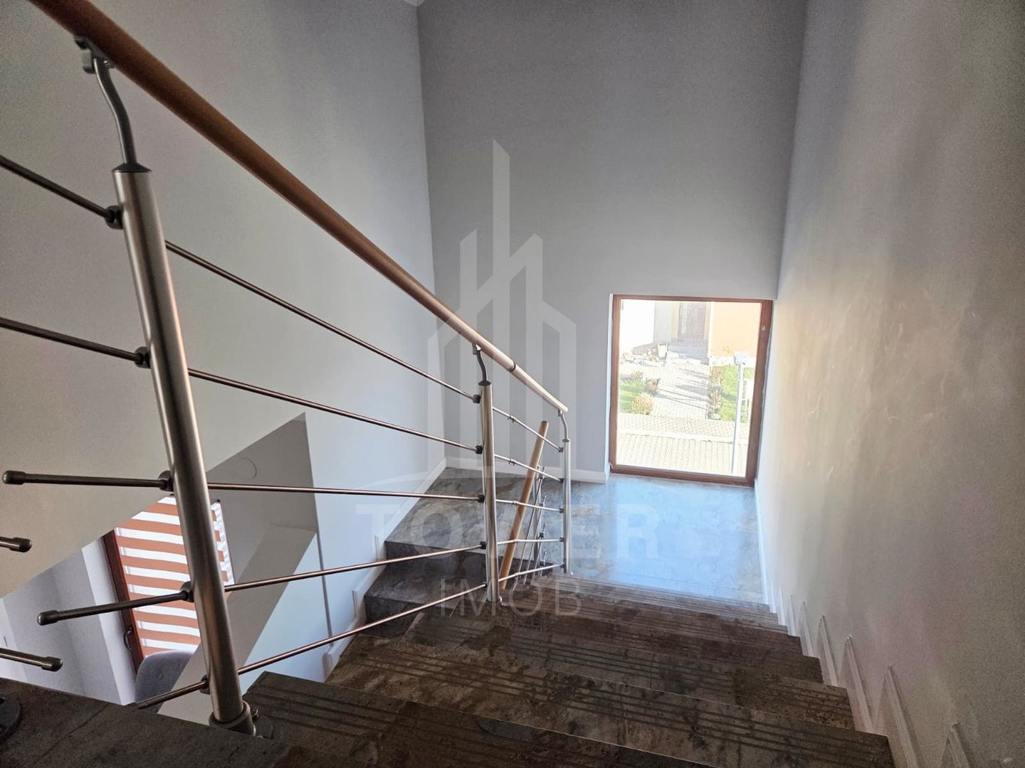 Duplex spațios și complet utilat | Șelimbăr, zonă liniștită - Poză 10