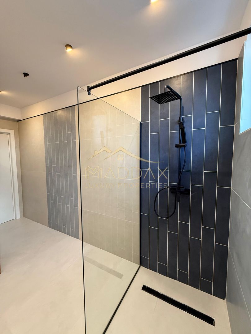 Vilă **6 camere  **451mp // Zona Iancu Nicolae - Poză 26