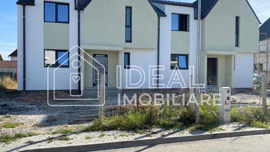Casa Tip Duplex cu 4 camere, in Cristian - Poză 2